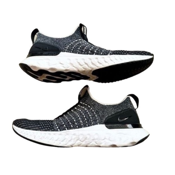❤️ Nike React Phantom Run Fly Knit 2 Sneakers Size 9 - Picture 2 of 5